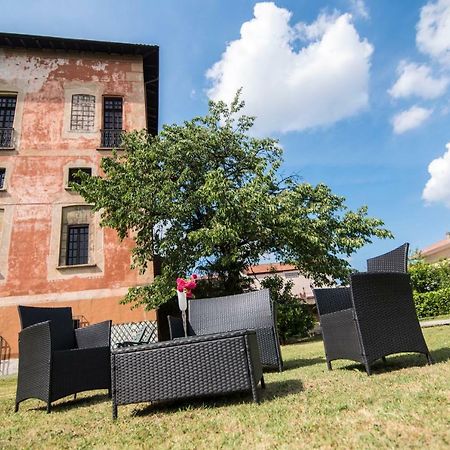 Il Castello Delle Meraviglie Fontaneto d'Agogna Exterior foto